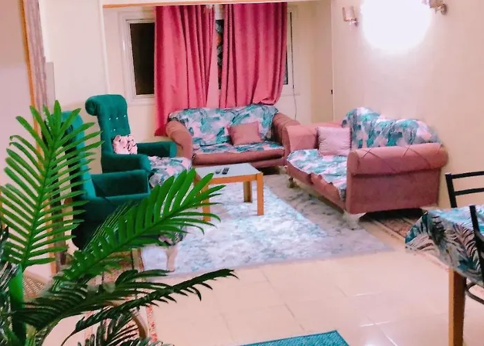 Maadi Ring Road Family Apartment