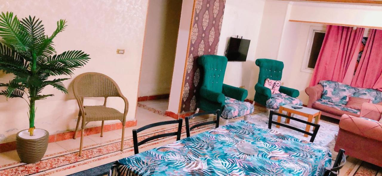 Maadi Ring Road Family Apartment