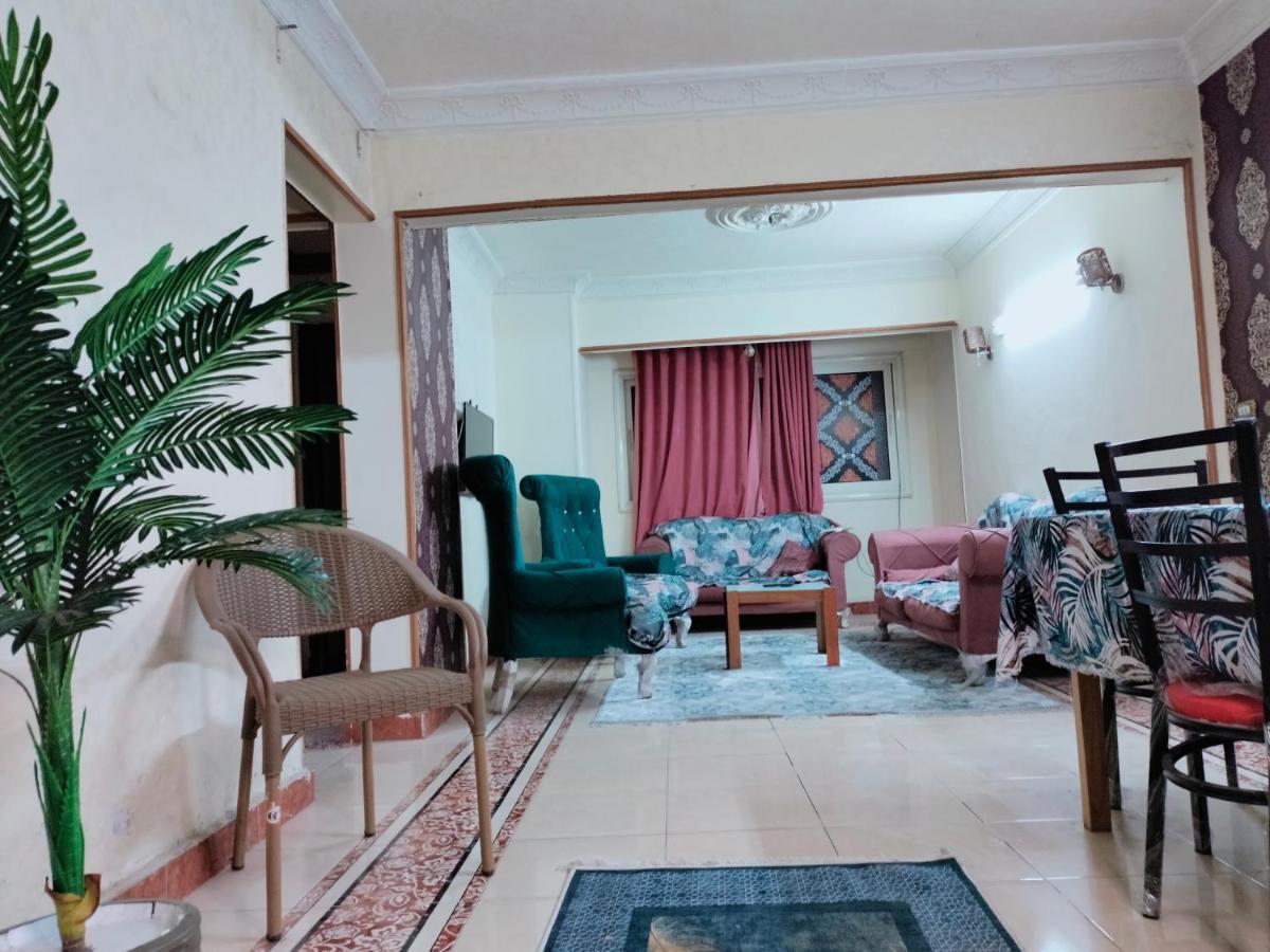 Maadi Ring Road Family Apartment